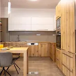 Residence בית נופש העיירה רתימנו