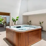 Residence * העיירה רתימנו